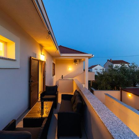 Find Your Haven In Morena Celeste Seaside Puntamika Apartments! 扎达尔 外观 照片