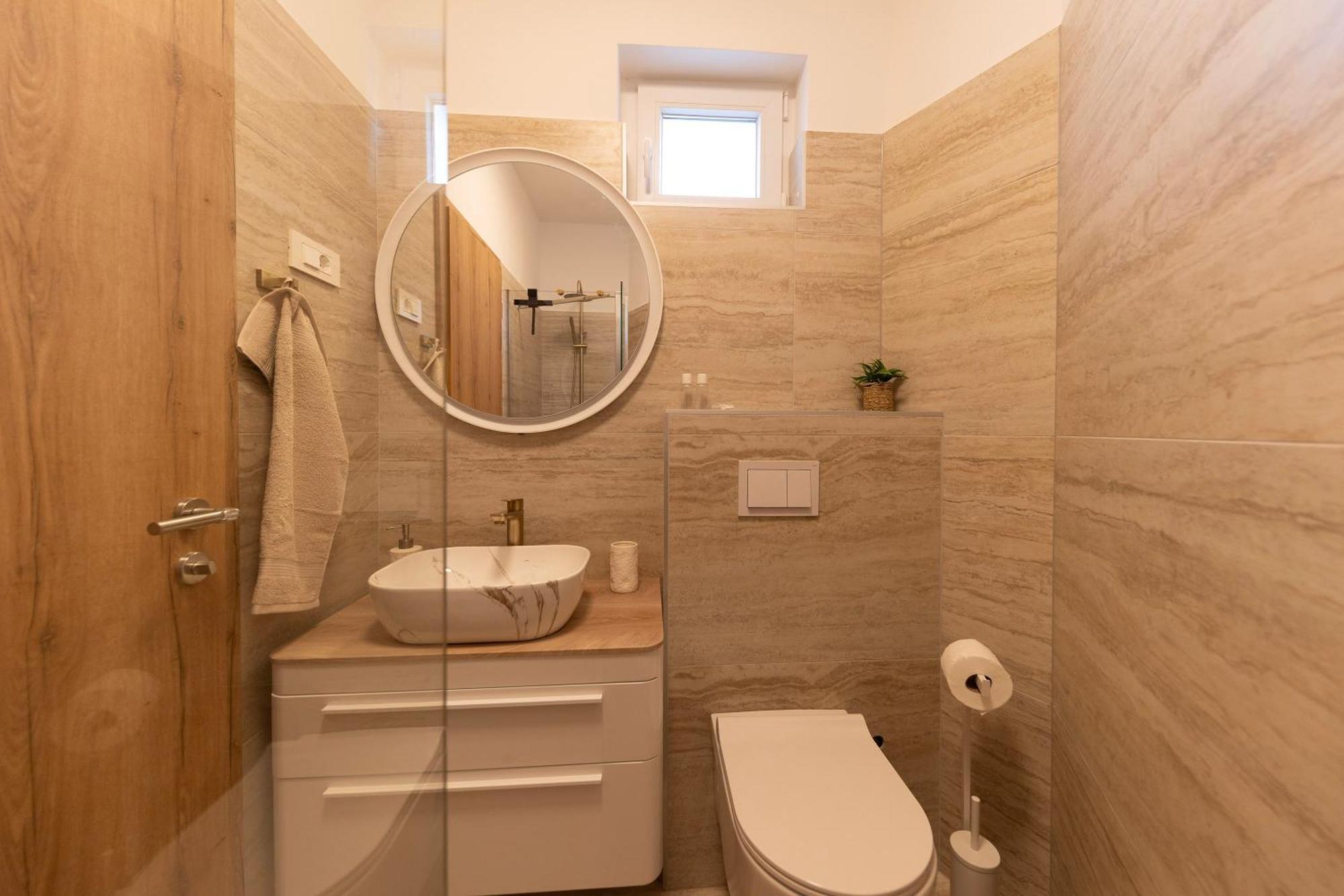 Find Your Haven In Morena Celeste Seaside Puntamika Apartments! 扎达尔 外观 照片